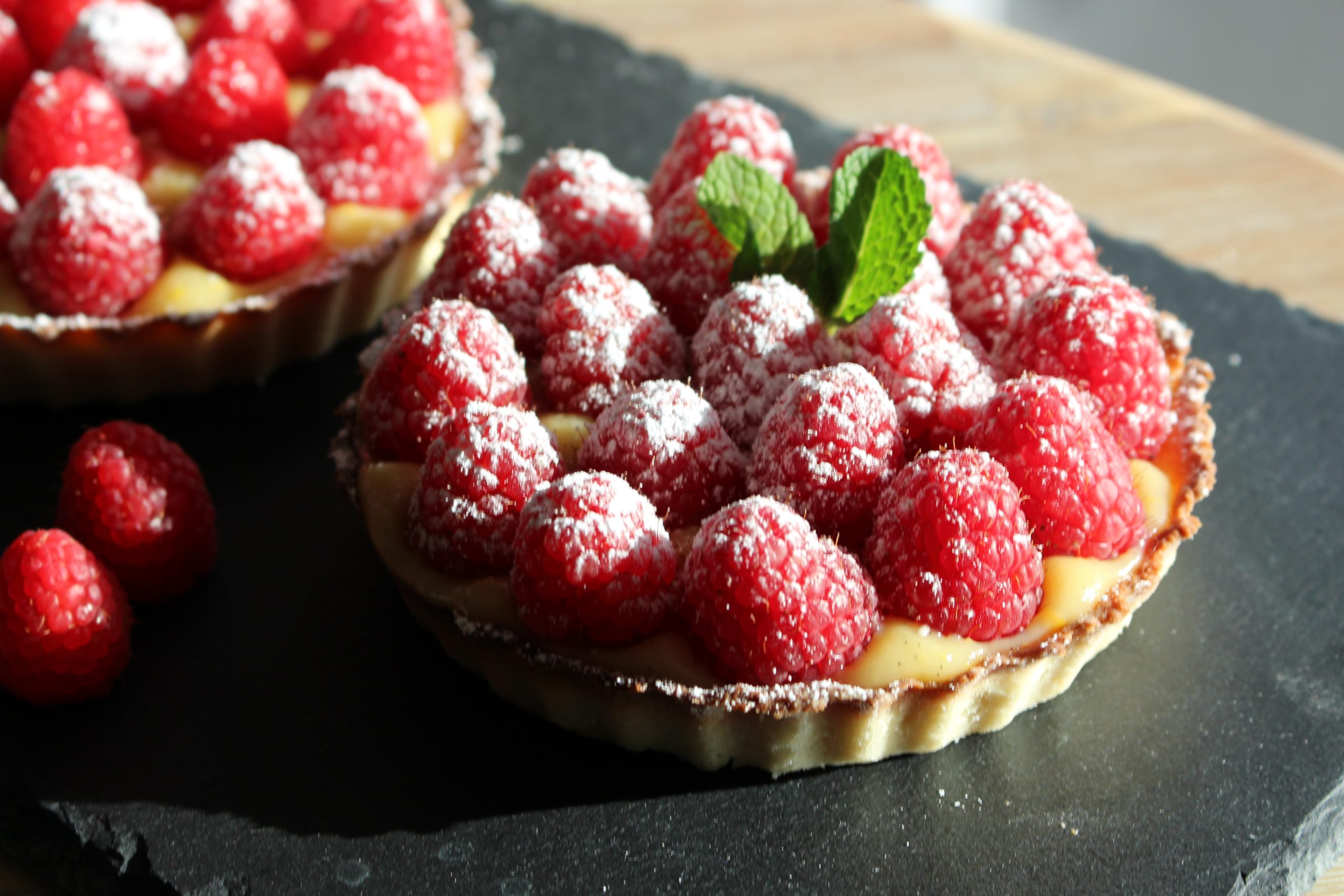 Almond Tartelettes with Raspberries