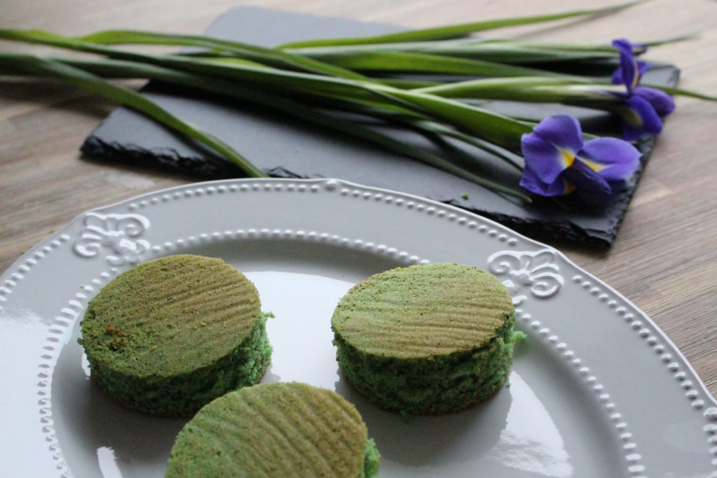 Pistachio cupcakes