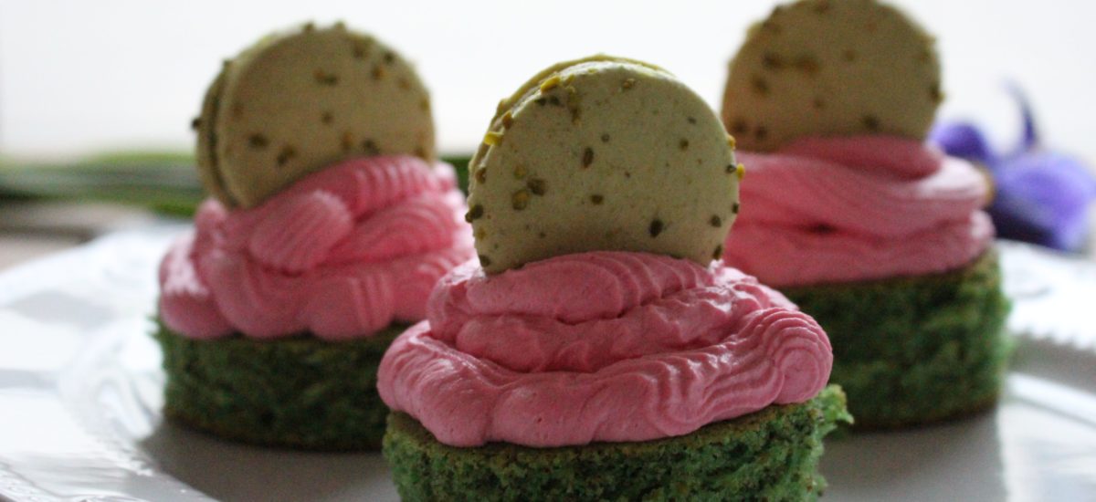 Pistachio Cupcakes with Raspberry Mascarpone Frosting