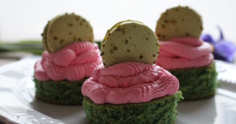 Pistachio Cupcakes with Raspberry Mascarpone Frosting