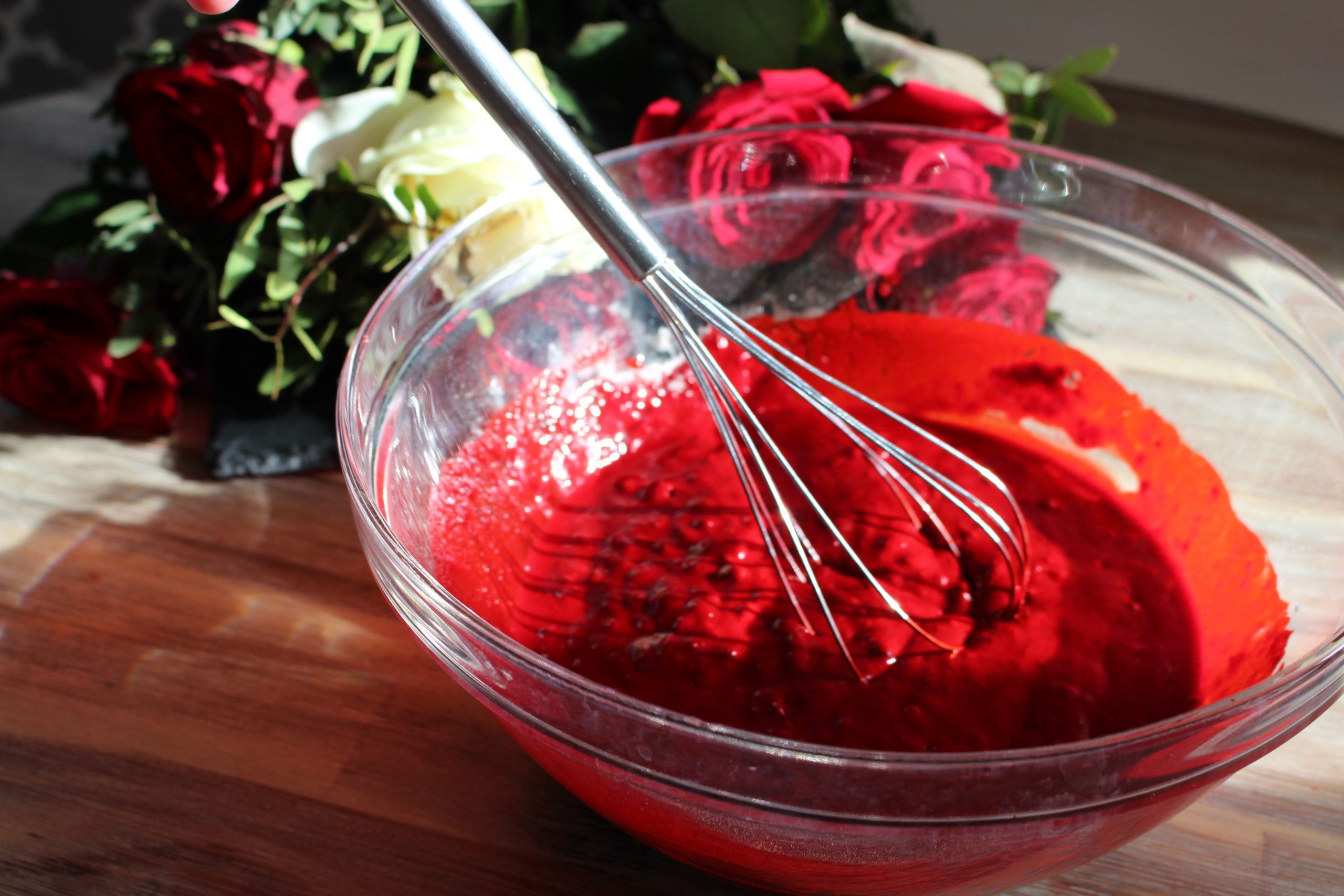 Colour the cupcake dough