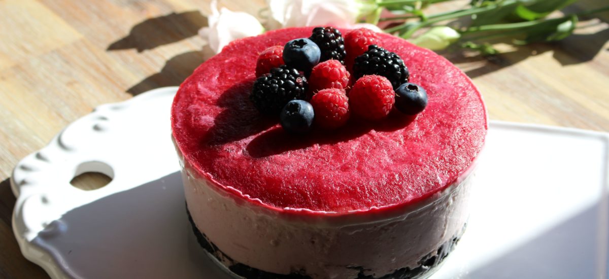 Raspberry Yoghurt No-Bake Cheesecake